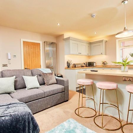 The Stunning Central Harrogate Abode - Sleeps 6 Exterior photo