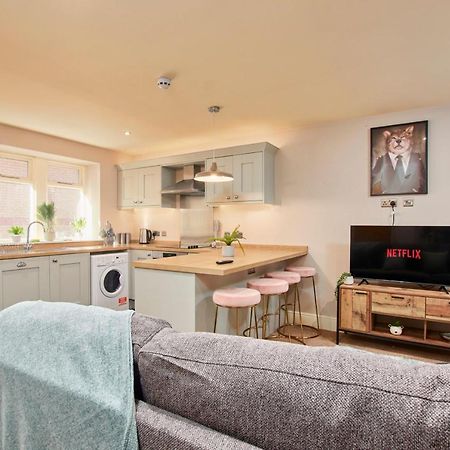 The Stunning Central Harrogate Abode - Sleeps 6 Exterior photo